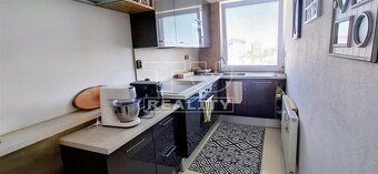 TUreality ponúka na predaj 3 izbový byt v Topoľčanoch s rozl