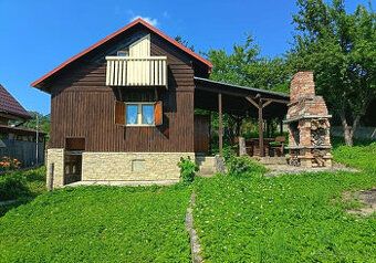 TUreality vám ponúka na predaj útulnú chatku v Považskej Bys
