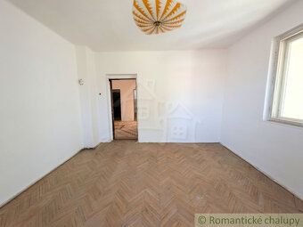 V exkluzívnom zastúpení majiteľa vám ponúkame rodinný dom v 