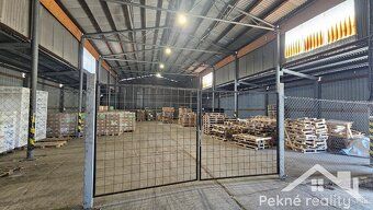 Ponúkame Vám na prenájom skladový priestor o rozlohe 458 m2 