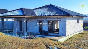 Realitná kancelária HALO reality a Ján Beľa, kontakt: 0911 7