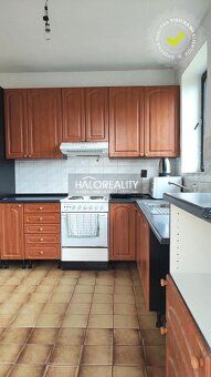 Realitná kancelária HALO reality a Ján Beľa, kontakt: 0911 7