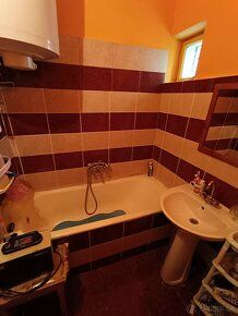 REALITY321 Vám ponúka na predaj 4-izbový rodinný dom, s rozl