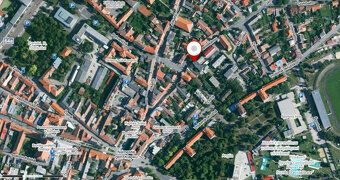 Ponúkame na predaj veľkometrážny 6-izbový byt v historickom 