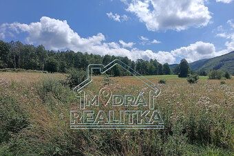 Ponúkame vám jedinečný rekreačný pozemok nad obcou Zemplínsk