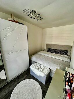 🏡Ponúkame na predaj kompletne zrekonštruovaný a zariadený 4‑
