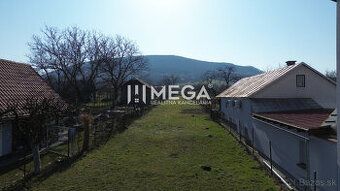 Typ: Pozemky - komerčné Ulica: Ptičie časť Podskalka Obec: P