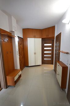 Typ: 3-izbový byt Ulica: Viedenská Obec: Košice-Sídlisko Ťah