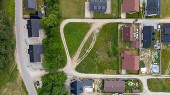 Pozemok snov vo Valčianskej doline – 2 557 m² priamo pri Sno