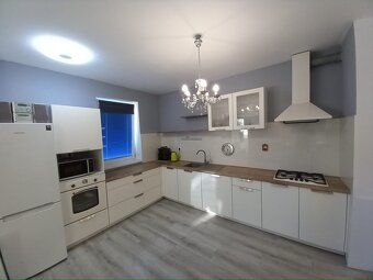 Prenajmem byt, solivarska ulica, parkovacie miesto, balkon, 