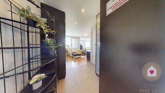 Ponúkame na predaj moderný a svetlý 1,5-izbový byt situovaný