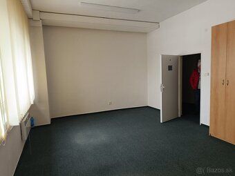 ID-500137-26BB
Ponúkame na prenájom kancelárske priestory v 