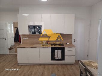 Sprostredkujeme prenájom veľkého 3 izbového bytu s balkónom 