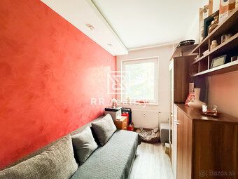Typ: 4-izbový byt Ulica: Sofijská Obec: Košice-Sídlisko Ťaha