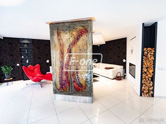 Typ: Rodinný dom Ulica: Strmé Vŕšky Obec: Bratislava-Záhorsk