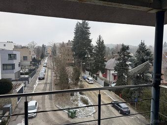 Typ: Polyfunkčná budova Ulica: Kubániho Obec: Bratislava-Sta