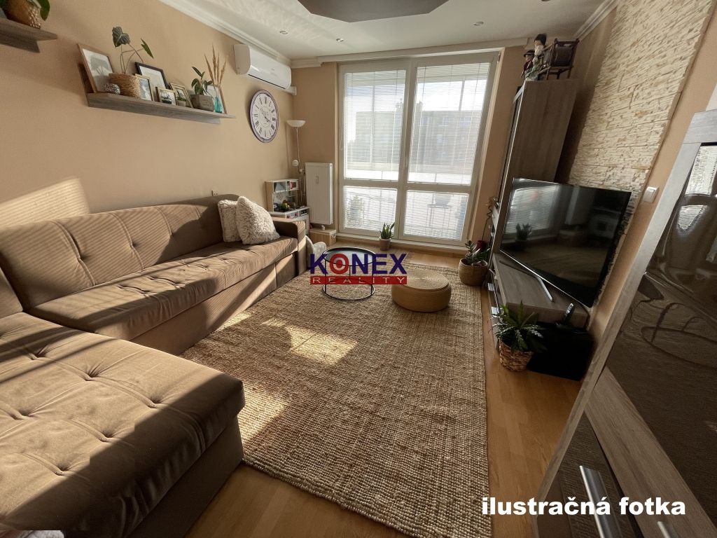 ID:9049
Ponúkame Vám na predaj 4-izbový byt v meste Trebišov