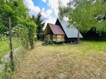 ID:9189
Ponúkame na predaj krásnu murovanú chatu v obľúbenej