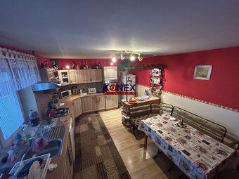 ID:9573
Ponúkame na predaj priestranný rodinný dom v malebne