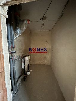 ID: 9591
Ponúkame na predaj podnikateľský priestor/1-izbový 