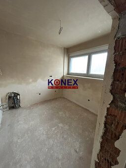ID: 9591
Ponúkame na predaj podnikateľský priestor/1-izbový 