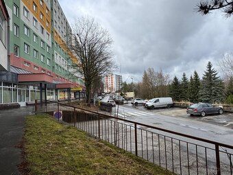 Prenájom parkovacieho miesta – Rozkvet (ul. Laca Novomeského