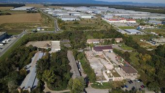 Typ: Komerčný objekt Ulica: Senec - Horný dvor Obec: Senec
W