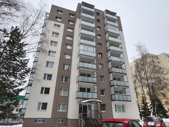 MODERNÝ 1-IZBOVÝ BYT S BALKÓNOM – SNP (Považská Bystrica) – 
