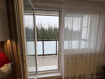MODERNÝ 1-IZBOVÝ BYT S BALKÓNOM – SNP (Považská Bystrica) – 