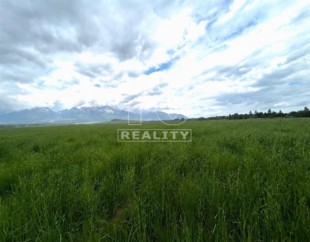 TUreality ponúka na predaj stavebný pozemok s výmerou 830 m2