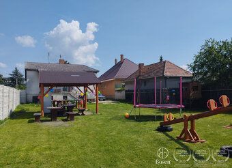 Typ: Vidiecky dom Obec: Rohovce
Popis nehnuteľnosti Realitná