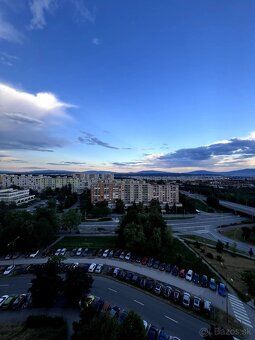 Na prenájom: Priestranný 3-izbový byt s nádherným výhľadom n