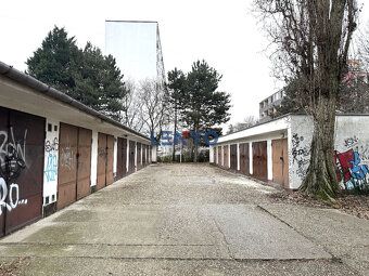 Lenyo Vám ponúka na predaj murovanú garáž o výmere 22m², nac