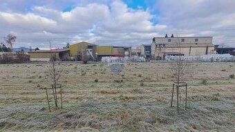 Predám pozemok o výmere 1180 m² na lazoch nad obcou Horný Ti