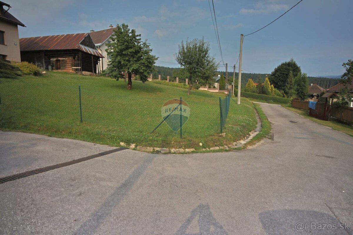 RK RE/MAX Vám ponúka exkluzívne na predaj pozemok v horehron