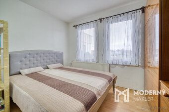Typ: Rodinný dom Ulica: - Obec: Chynorany
Moderný maklér exk