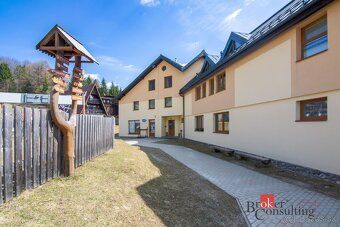 Investičná príležitosť priamo na svahu: dva apartmány za cen