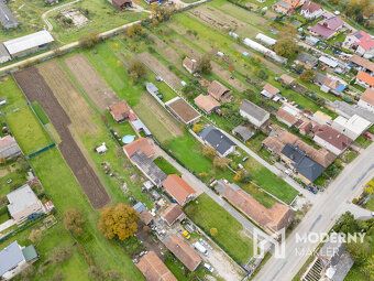 Typ: Rodinný dom Ulica: - Obec: Veľké Chlievany
Moderný makl