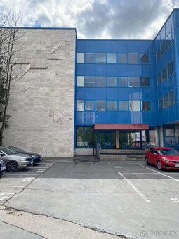 Ponúkame na prenájom veľmi pekný 2-izbový apartmán v Poprade
