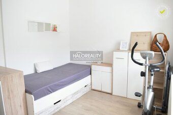Realitná kancelária HALO reality a Emília Palkovičová, konta