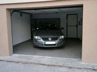Prenajmem garáž na Díčovej ulici v Piešťanoch (blízko Magura