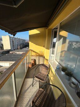 🏡 Moderná garsónka na prenájom - Južná trieda 13, centrum
Po