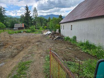 Predám rovinatý, slnečný stavebný pozemok o výmere 1012m2, k