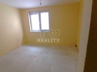 TUreality ponúka na predaj RD v TR. Teplej s pozemkom 359m2.