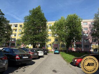 AKM Kapital realitná kancelária 0905 285 610 v zastúpení maj