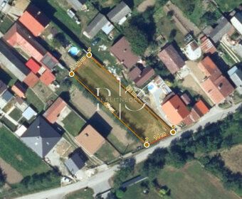Typ: Stavebný pozemok Obec: Jablonové
Kancelária Realitné Oč