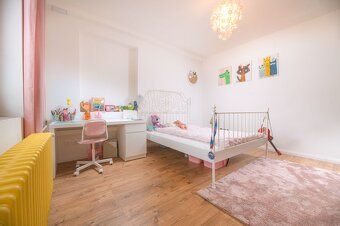ŠTÝLOVÝ DOM PO VKUSNEJ REKONŠTRUKCII – CENTRUM NA DOSAH, ŠTE