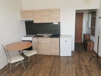Ponukám do dlhodobého prenájom zrekonštruovanú a kompletne z