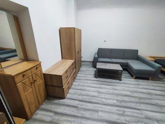 Ponúkame na predaj 1 iz. byt v centre mesta na ul. Slovenske