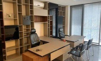 Ponúkame voľný nebytový priestor o výmere 100 m2 na prízemí 